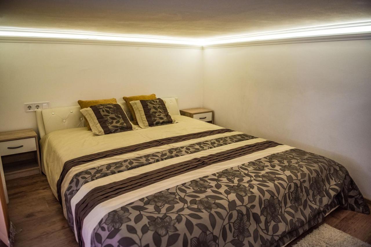 Exclusive Apartmanok Szegedin Exterior foto