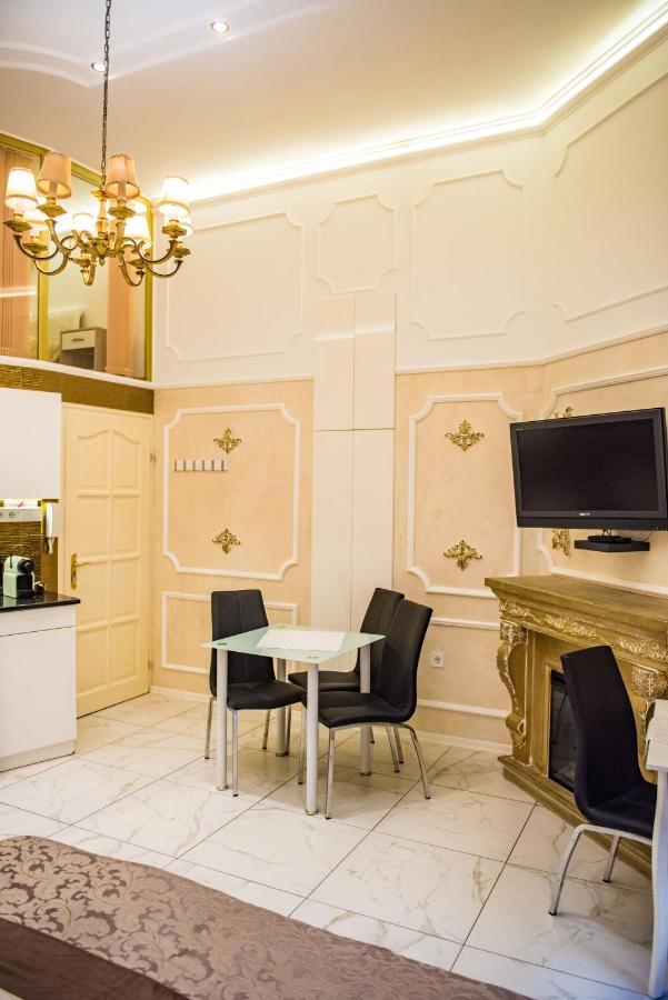 Exclusive Apartmanok Szegedin Exterior foto